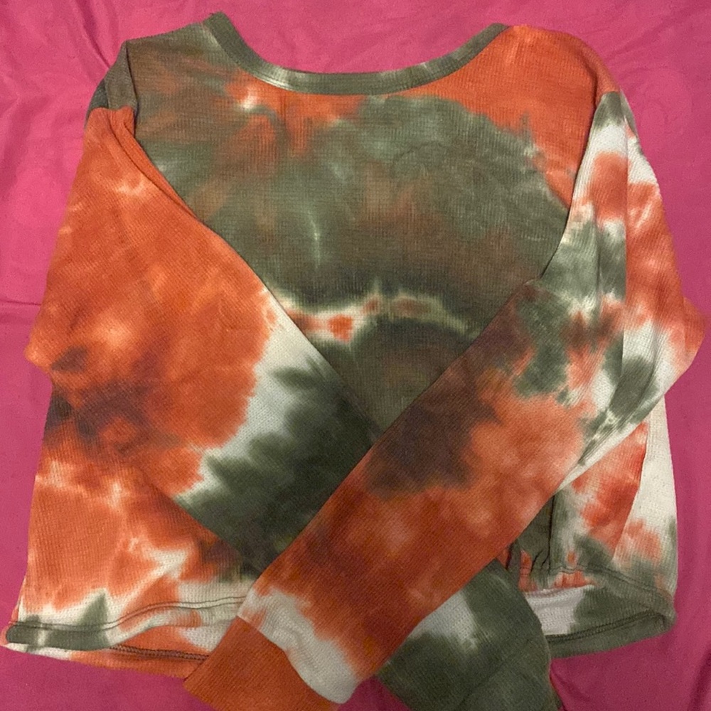 Cropped top